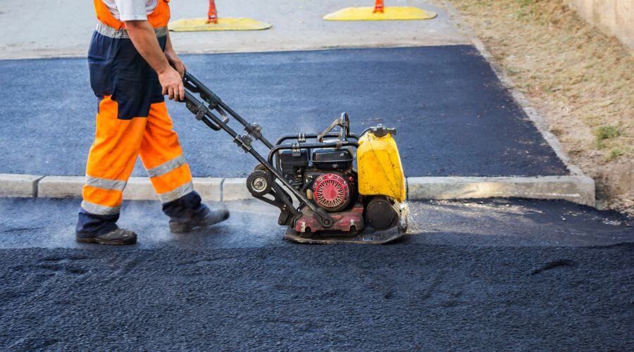 Professional gutter cleaning in New Geneva, PA